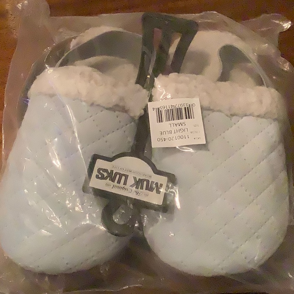 Blue quilted slippers